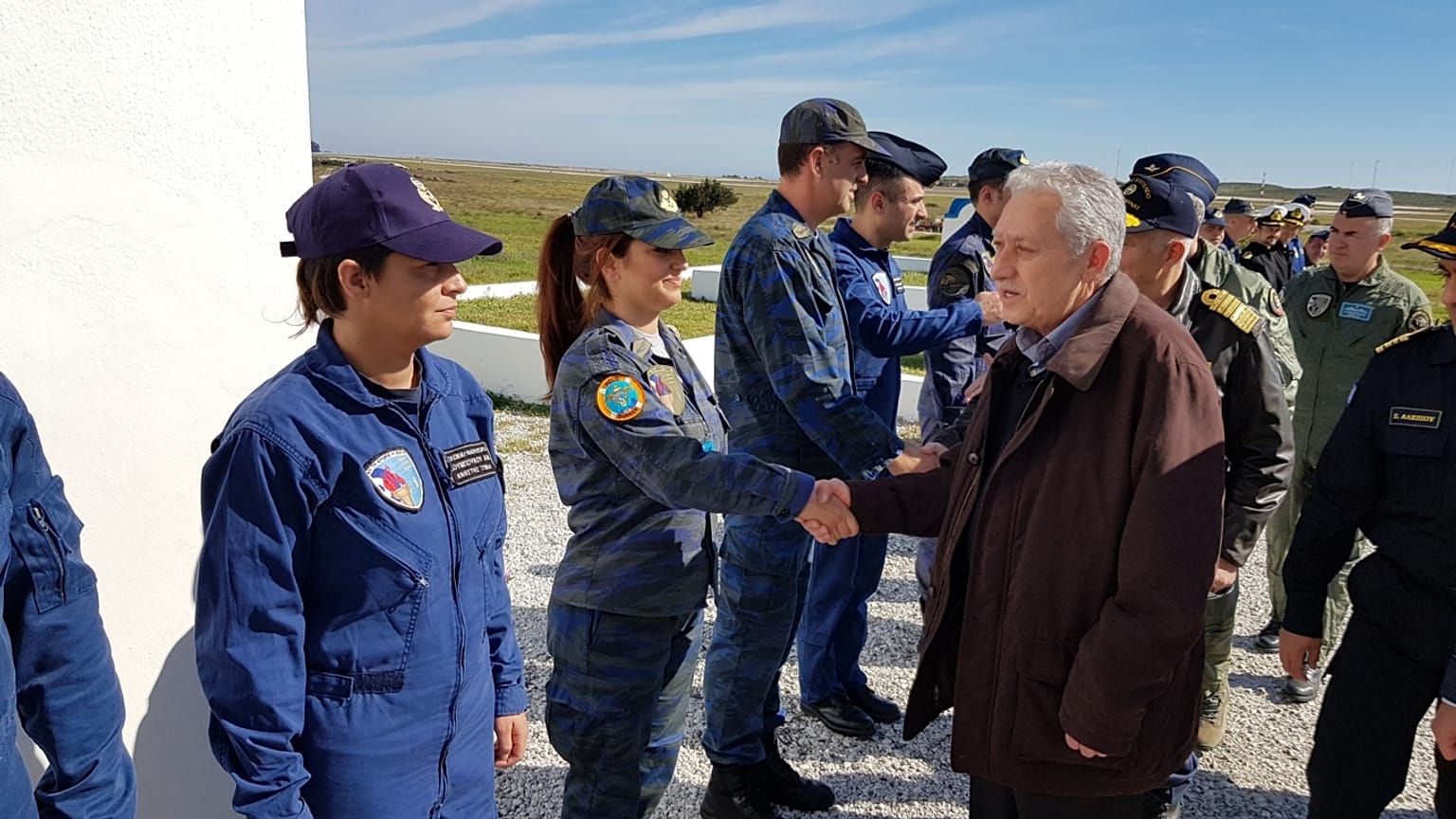 Κουβέλης: Η Γαλλία μας δίνει δύο φρεγάτες
