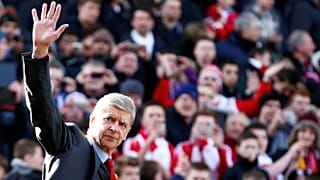 Arsène Wenger steps down