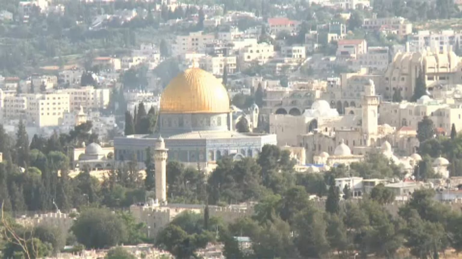 Romania split over Israel embassy