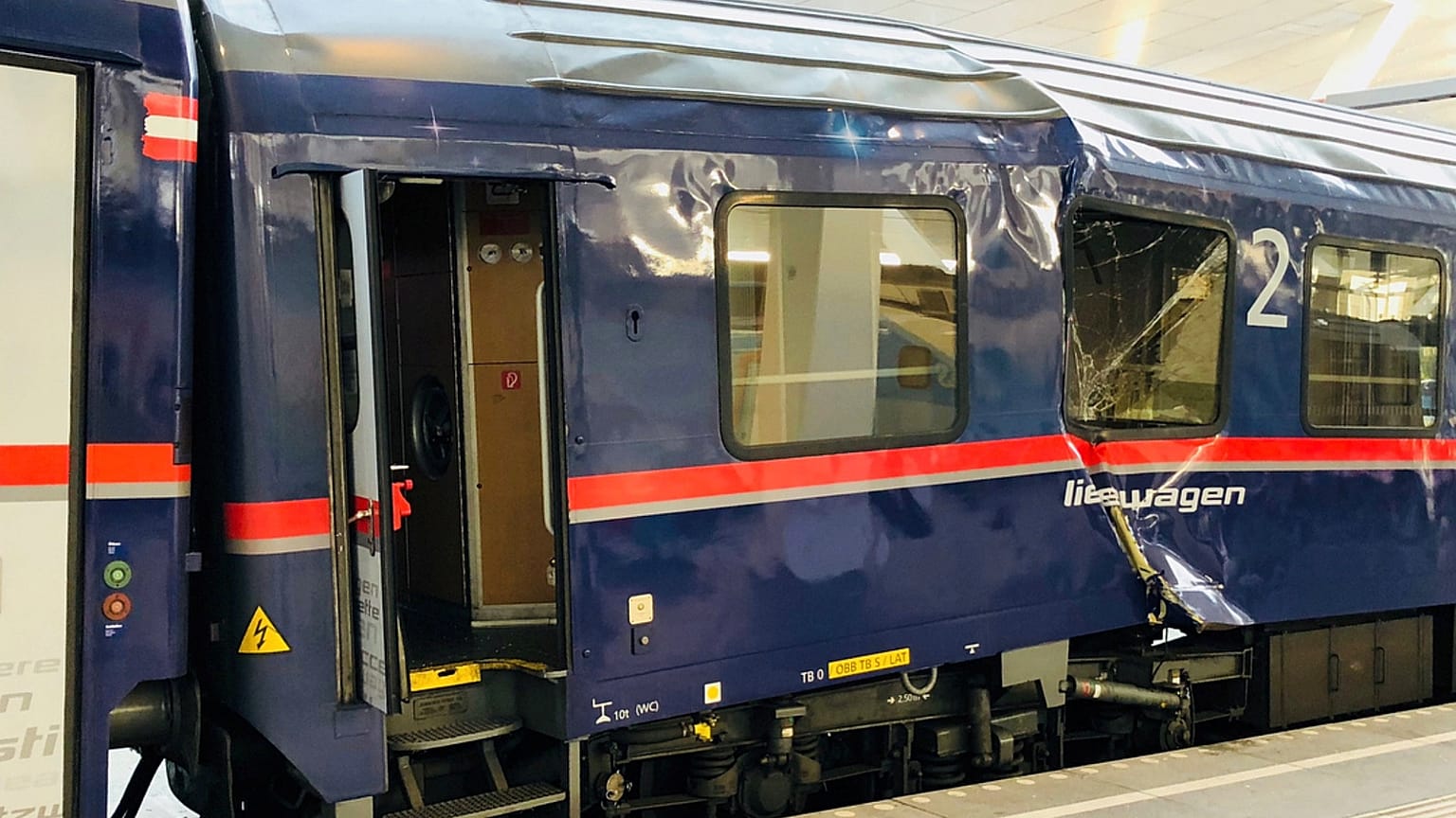 Al menos 54 heridos leves en un accidente de tren en austria