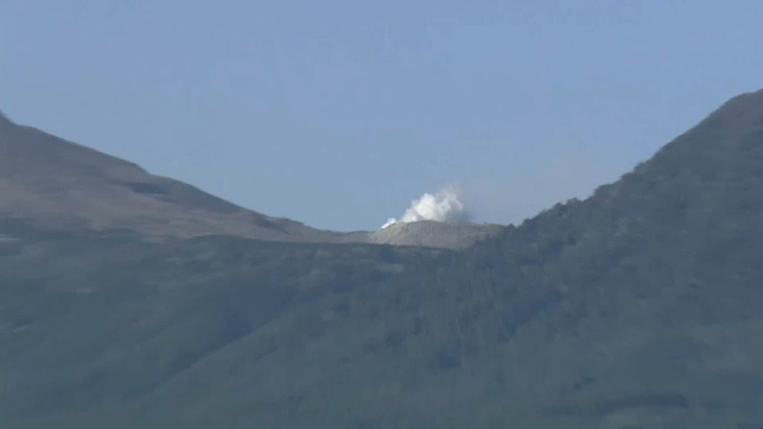 Japon : un vieux volcan se réveille brusquement