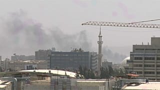 قيادي فلسطيني: "داعش" يوافق على الانسحاب من مخيم اليرموك وإجلاء المسلحين يبدأ غداً