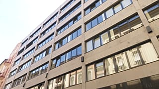 Soros Macaristan'ı terk ediyor