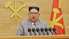Piongyang "suspende sus pruebas nucleares y de misiles"