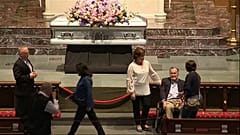 Miles de personas dan su último adiós a Barbara Bush