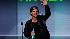 L'addio delle star a dj Avicii