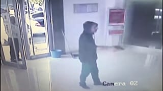 لص في مدينة أنطاليا التركية