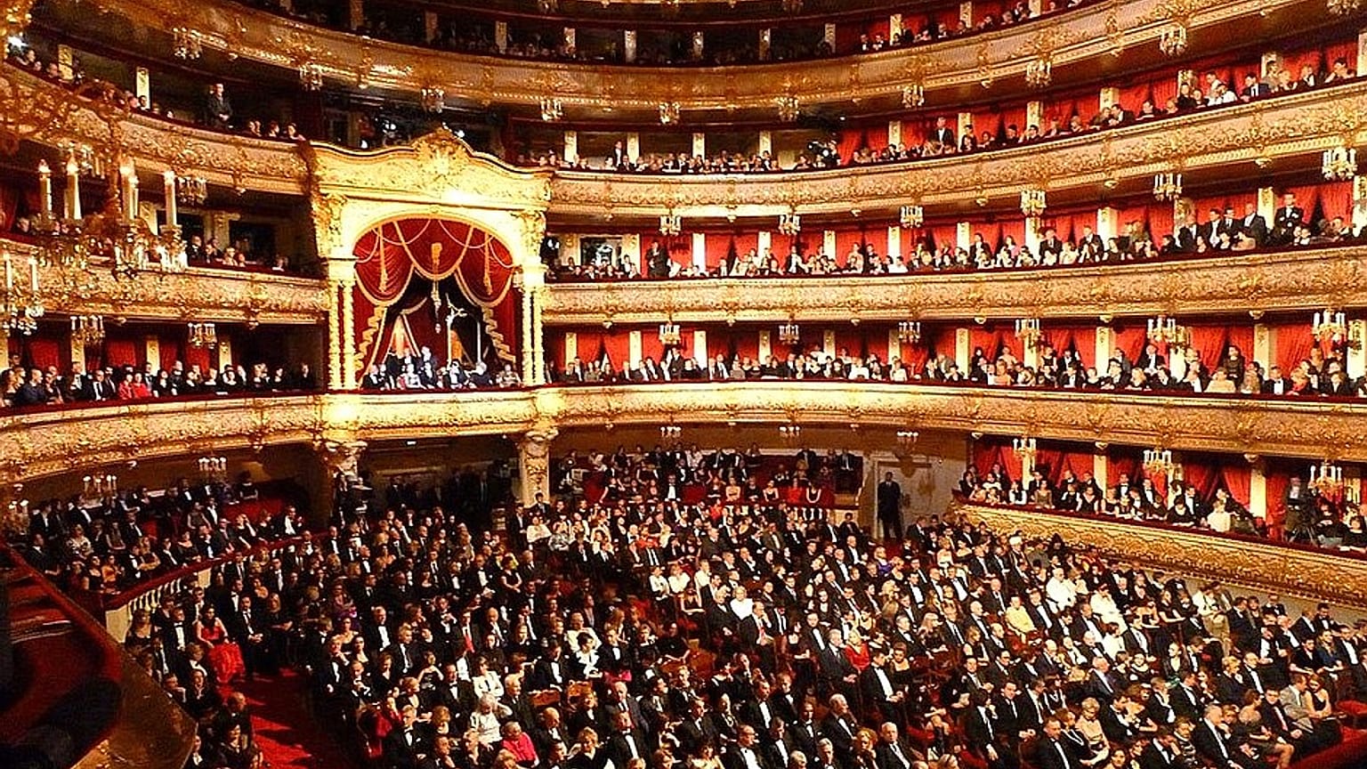 موسكو: واشنطن تبني "جدار التأشيرات" مع روسيا بعد رفض دخول راقصي باليه
