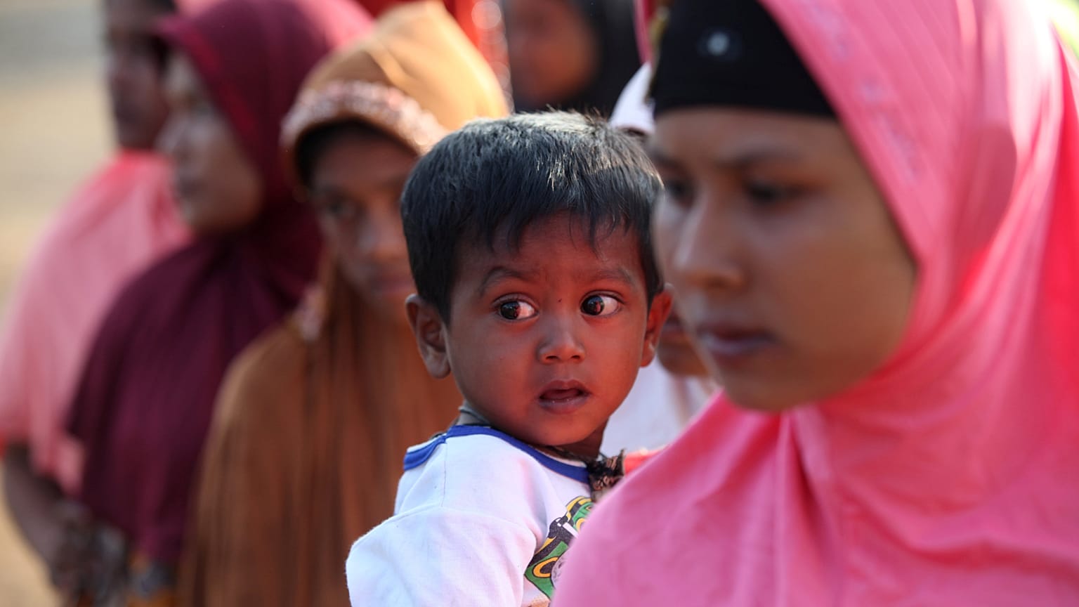 Indonesien: 76 Rohingya-Flüchtlinge gerettet