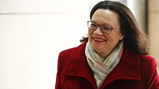 Böse Kommentare: Kann Andrea Nahles (47) die SPD aus dem Tief führen?