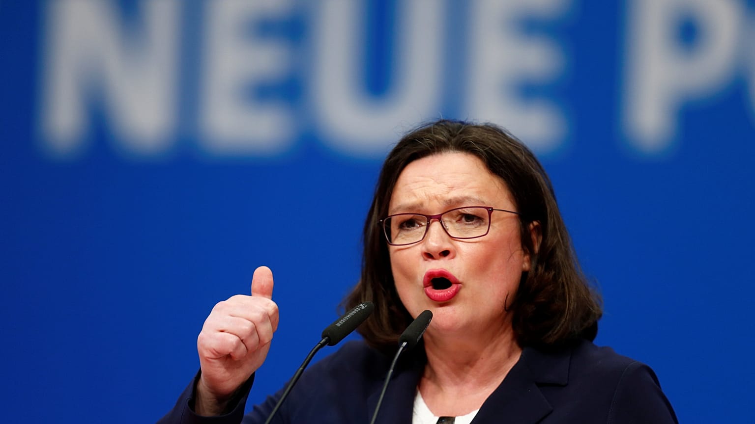 Pour la première fois, le SPD hisse une femme à sa tête 