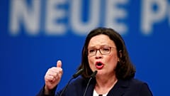 Pour la première fois, le SPD hisse une femme à sa tête 