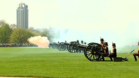 London gun salute marks Britain's Queen Elizabeth's 92nd birthday