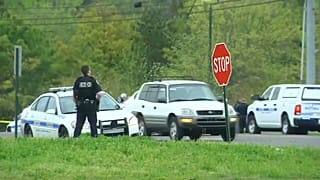 Nackter Angreifer erschießt 4 Menschen in Tennessee