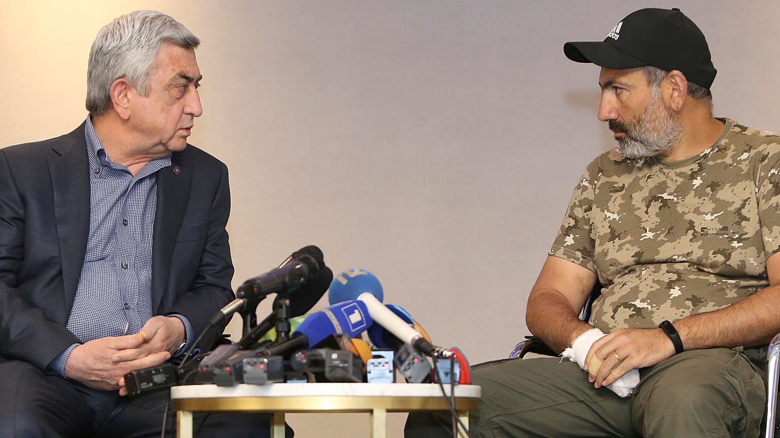 Armenia: fermato il leader dell'opposizione