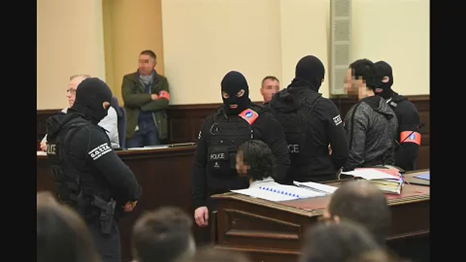 Βέλγιο: Την Δευτέρα η απόφαση για τον Αμπντεσλάμ