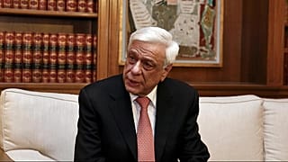 Pavlópulos no acepta la propuesta de Erdogan