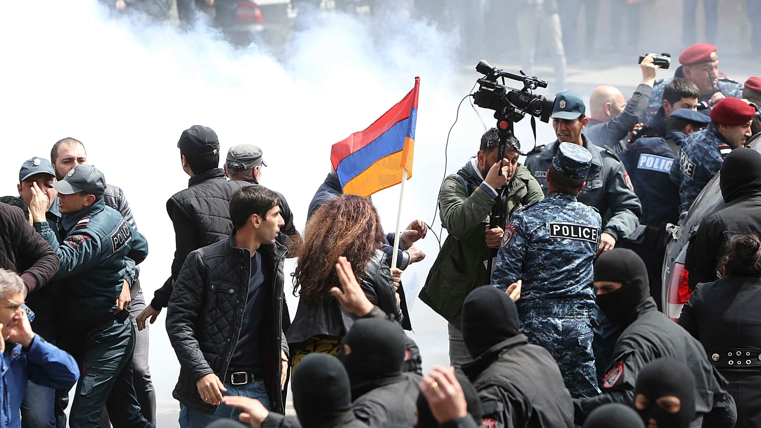 Armenian opposition leader released