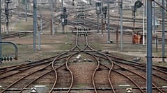 France : grève sur les rails et dans les airs