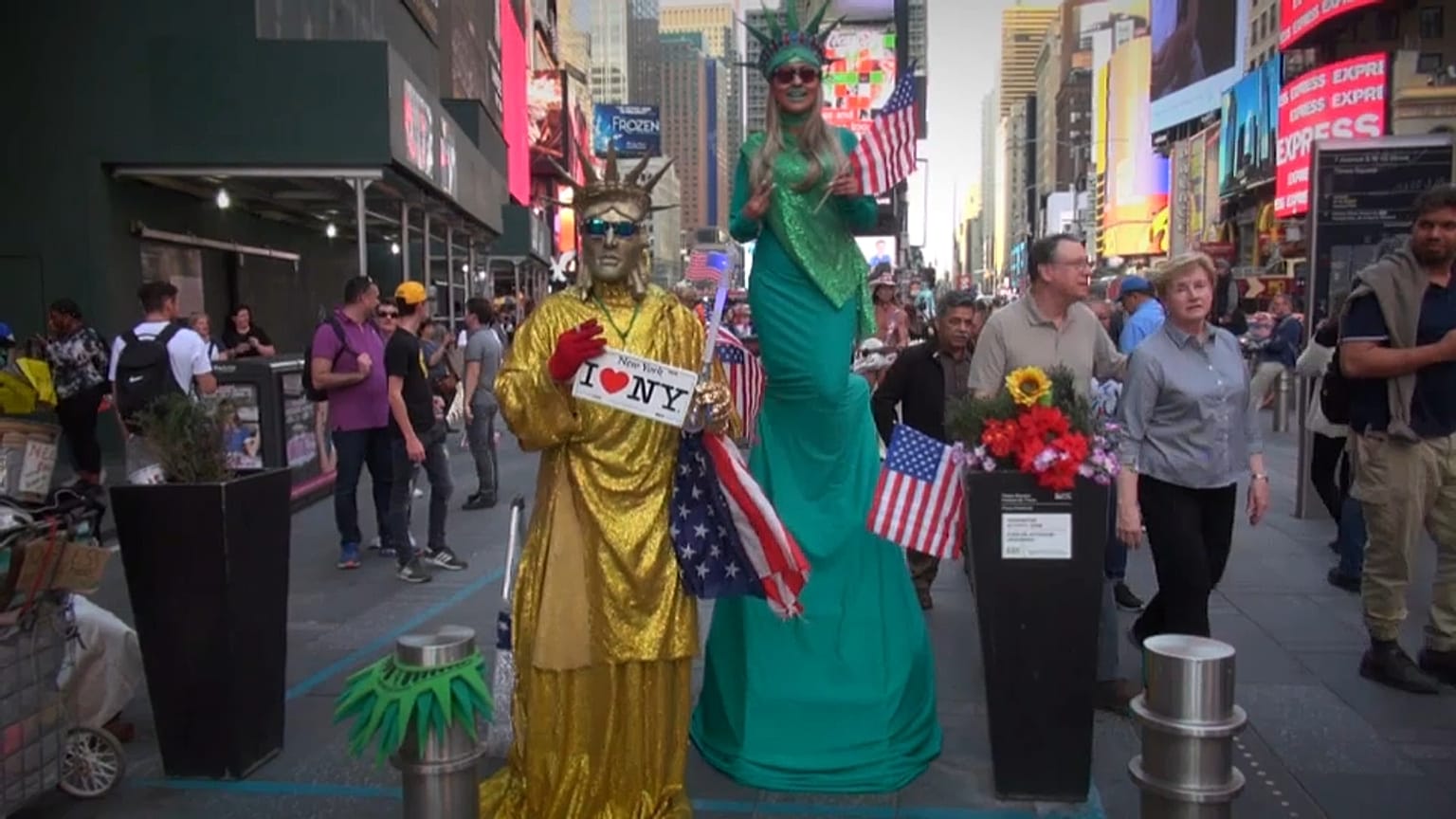 Franzosen in New York hoffen auf Diplomatie und Dialog mit den USA