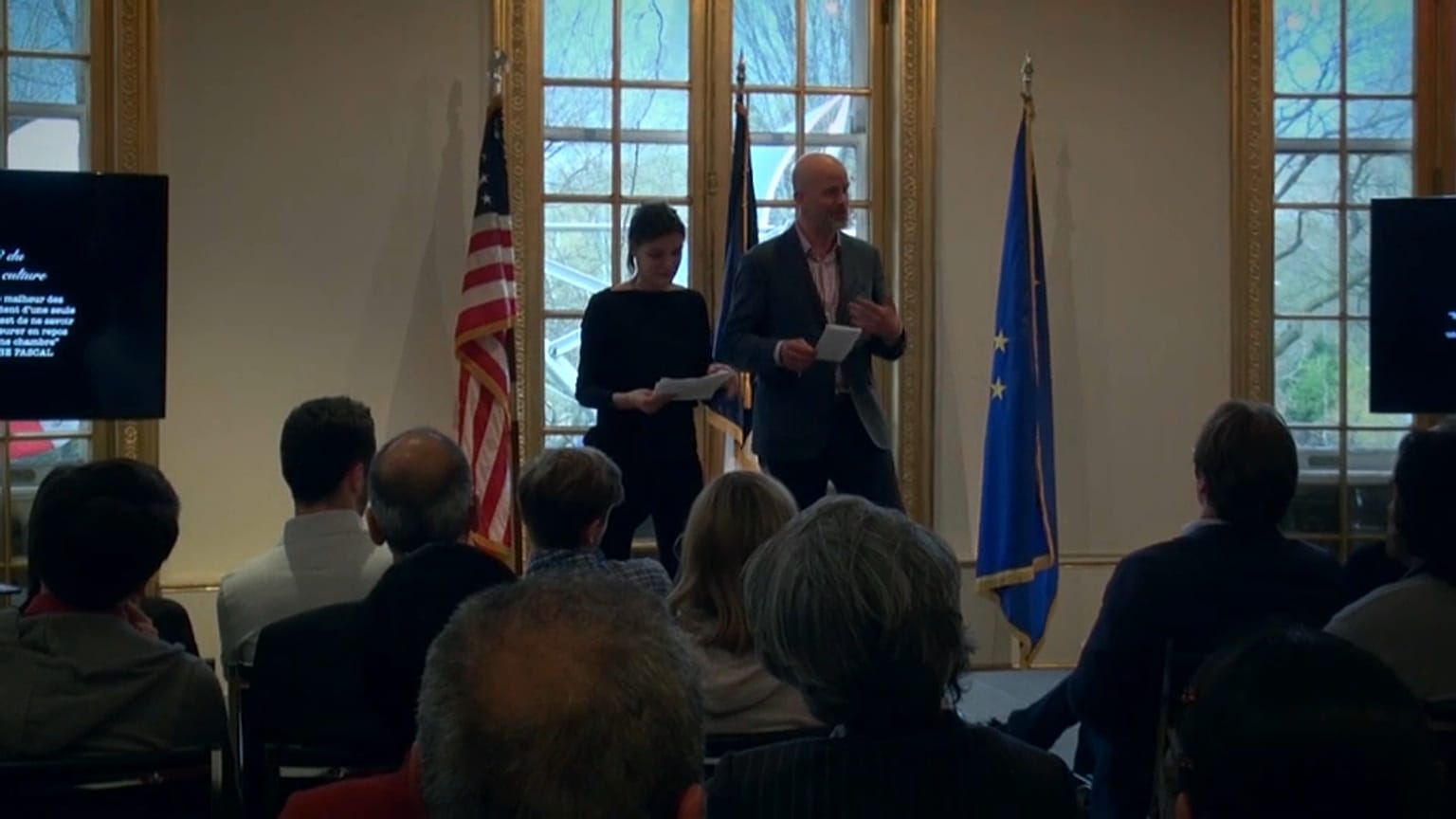 Expectación de los franceses residentes en EEUU ante la visita de Macron