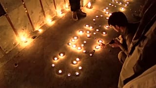 Kaboul : l'hommage aux victimes de l'attentat-suicide