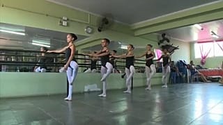 Μπαλέτο στη σκιά της φαβέλας