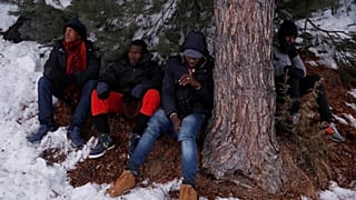 Anti-immigration group blocks French Alps border to stop migrants from crossing