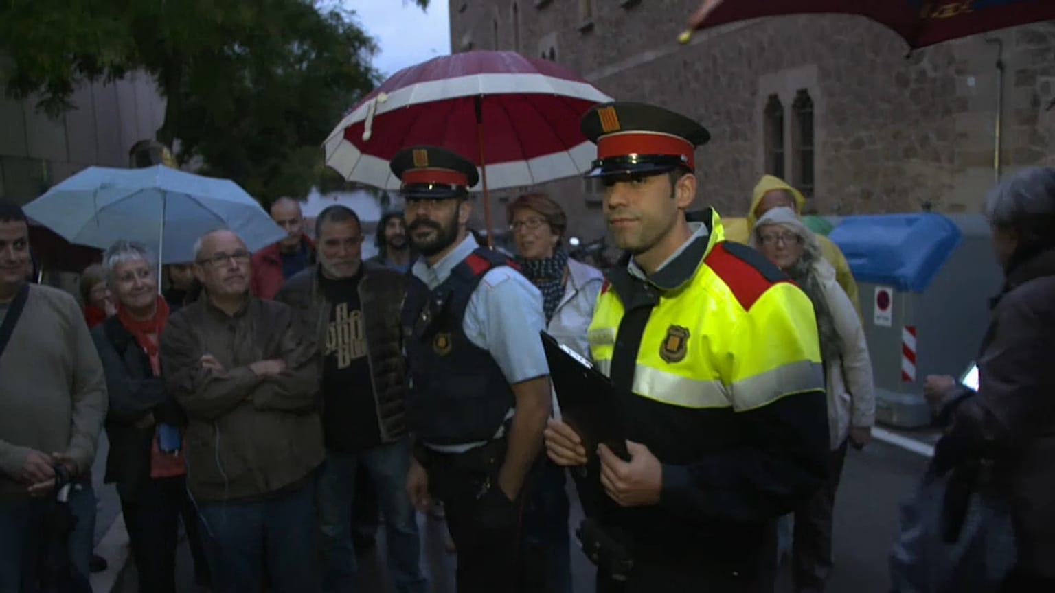 El "espeso" chocolate que impidió a los Mossos actuar el 1-O