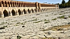وضعیت قرمز کم‌آبی در اصفهان، شیراز و مشهد