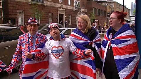 Britâncos festejam nascimento do novo príncipe