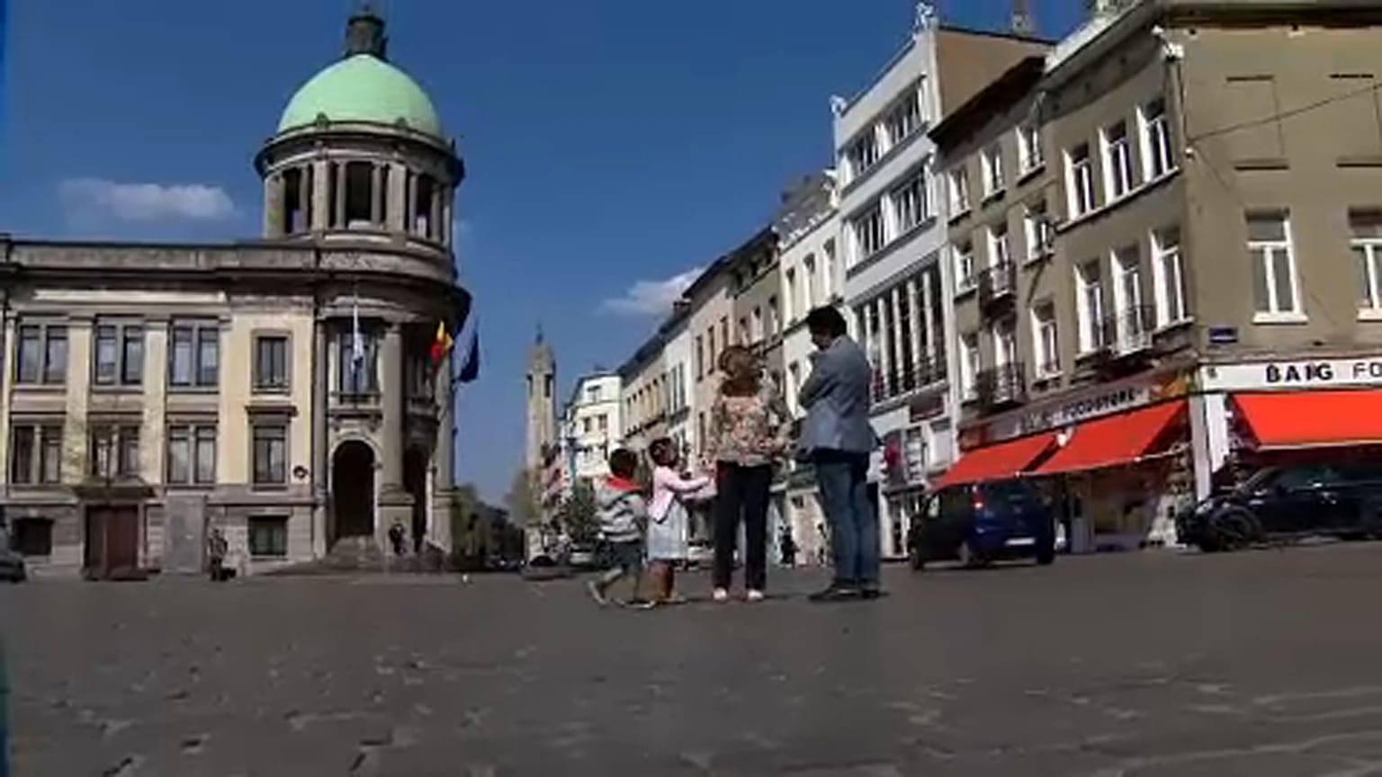 Molenbeek tenta ultrapassar a imagem de gueto