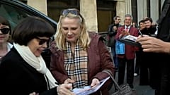 La très populaire Mireille Mathieu en tournée en Allemagne 