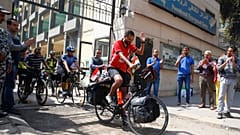 Le Caire-Moscou… À vélo !