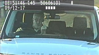 Sentenciado a prisión un conductor que hacía la peineta a radares de tráfico