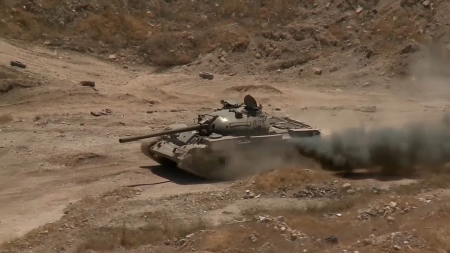 Siria: il regime bombarda il campo di Yarmuk