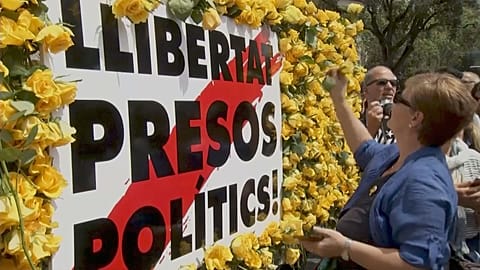 Catalans celebrate Sant Jordi 