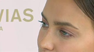 Russisches Topmodel Irina Shayk bei Brautmodenschau
