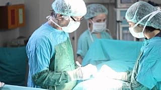 'Süper çocuk': 7 yaşında 5 organı değişti