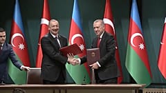 Azerbaycan Cumhurbaşkanı Aliyev Ankara'da
