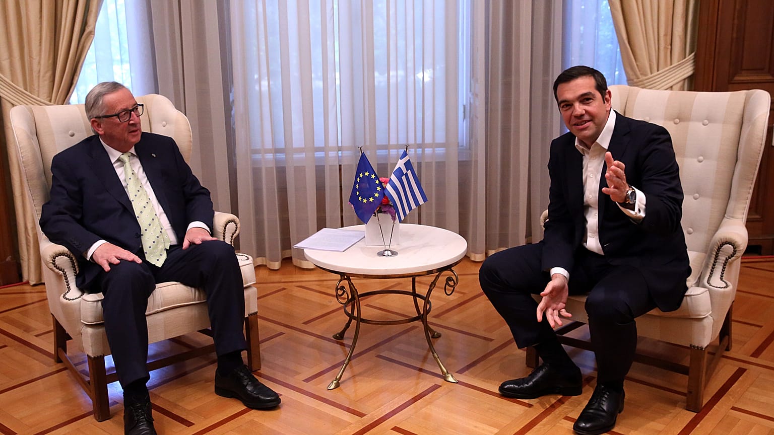 Ζαν Κλοντ Γιούνκερ: Καμία προληπτική γραμμή για την Ελλάδα