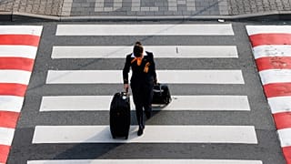 Schwebende Balken: Erster 3D-Zebrastreifen in Deutschland