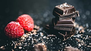 منافع الشوكولاتة السوداء