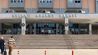 Yunan askerlerin tutukluluğuna itiraz reddedildi