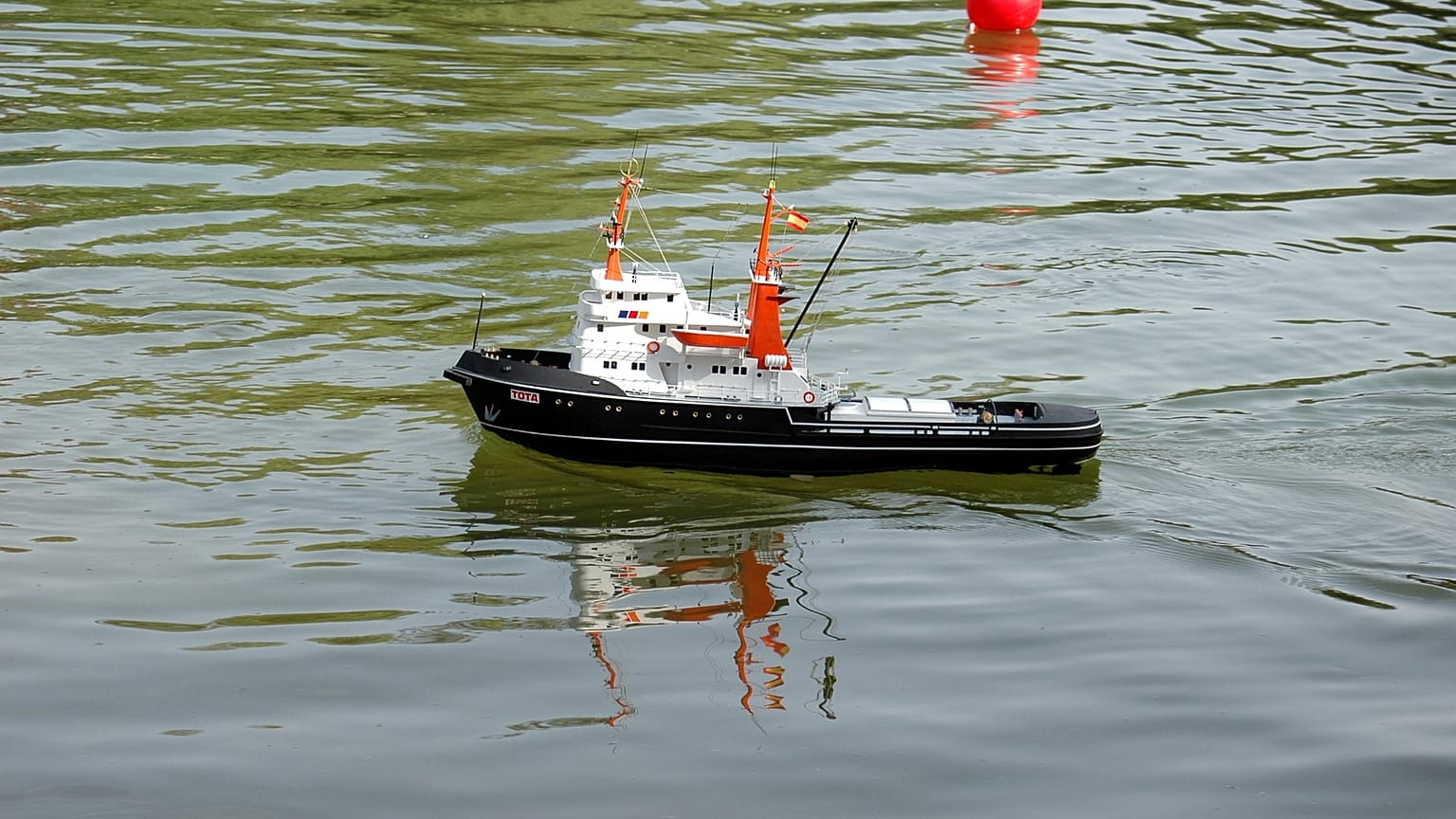 4500 Kilometer: Schottisches Spielzeugboot erreicht Karibik