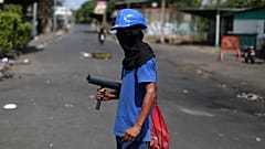 Estudiantes nicaragüenses atrincherados para exigir la salida de Ortega