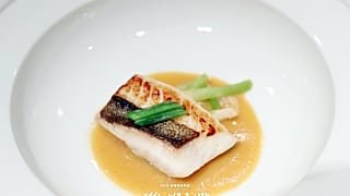 El pescado, homenaja a la ciudad donde creció el presidente surcoreano
