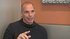 Varoufakis kritisiert Juncker: "Viele Griechen verdienen 380 € pro Monat - brutto"
