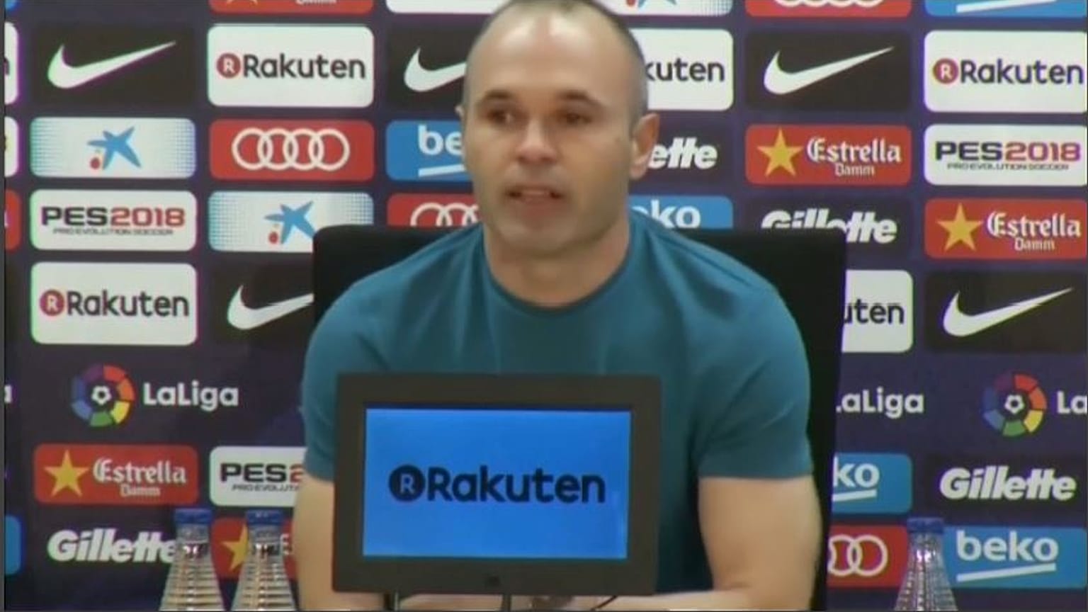 Don Andrés saluta il Barcellona
