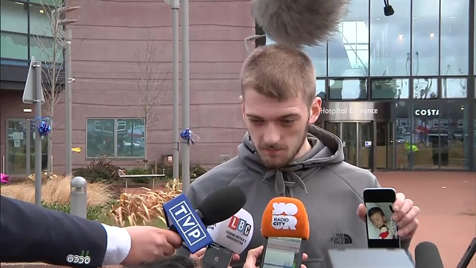 Alfie, interrogazione urgente al Parlamento Europeo